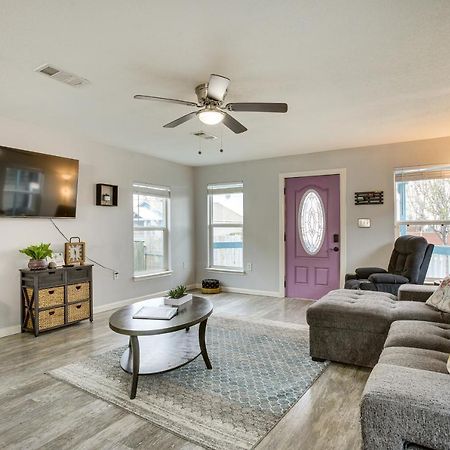 Galveston Cottage About 1 Mi To Beach Pet Friendly! Екстериор снимка